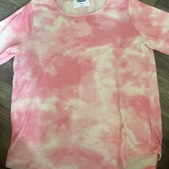 Girls t shirts. Size 10/12